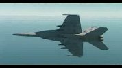 F18E战机碧空翱翔 引擎轰鸣帅气逼人