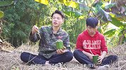 农村小伙用冬瓜煲汤，煮了半天，差点没吃上肉！