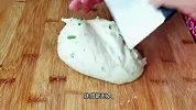 发面泡泡饼，简单搅一搅，软到冒泡，比馒头还简单，越凉越好吃