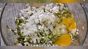 槐花饼的家常做法
