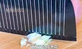 茄子切成丁淋上鸡蛋我家一周吃5次，营养又下饭，真的好吃
