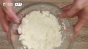 超好吃的【枣泥馅山药糕】，入口清甜软糯，枣香四溢！
