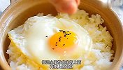 茄子不油炸不油腻，汤汁浓郁，与米饭绝搭，比肉还香