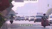 上海24岁女工猝死，丈夫称与每天12小时夜班有关，公司：她是自愿加班