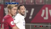 差点3-0！德扬门前抢射攻门 鹿岛后卫及时补防化解危机