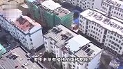 广安一小区物业撤场停电梯，有居民每天爬30层楼，街道：很多人不交物业费，正协调处理