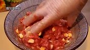 玉米蒸肉饼营养美味，味道鲜美肉质滑嫩，非常适合老人小孩吃