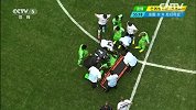 世界杯-14年-淘汰赛-1/8决赛-法国队马图伊迪被出示黄牌 奥纳齐换下场-花絮