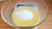 12元1斤的椰蓉面包，教你在家做，不用揉摸，松软好吃，早餐首选
