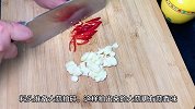 豆角在家怎么做才好吃呢？到底是过水还是过油？简单家常