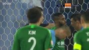 第56分钟北京中赫国安球员巴顿进球 大连一方0-1北京中赫国安