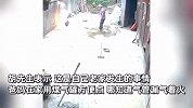 气管漏气致煤气罐着火，老人不顾大火快速拖出房间：家里是杉木房