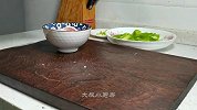 饭店的青椒土豆片为啥那么好吃，大厨分享技巧，鲜香入味，真下饭