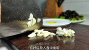 饭店的青椒肉丝为啥那么好吃，大厨教你详细做法，鲜香味美超下饭