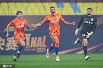 足协杯-贾德松世界波绝杀 山东泰山1-0上海海港加冕双冠王