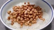 萝卜和花生米是绝配，教你一个神仙吃法，开胃又解馋，待客有面子