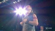 WWE-17年-SD第934期：中邑先下手为强撕打科尔宾 众人拉架比赛不欢而散-花絮