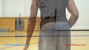 篮球-14年-Dre_Baldwin街球教学 高阶技能：保罗乔治背后假变向突破-专题