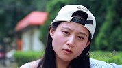 老人被撞后，反而怕耽误姑娘上班，结局很温暖很感人