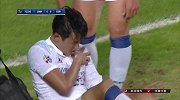 洛佩斯禁区冲击力十足 水原后卫防守中柱险自摆乌龙