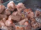 以后排骨你不要再炖汤了，做个爆炒排骨，香辣入味