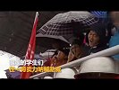 声音不够铁盆来凑！运动会学生敲铁盆加油壮声势_超清