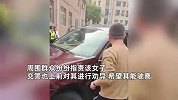女子开保时捷堵医院紧急通道，交警劝不走，群众怒斥：不惯她的臭毛病