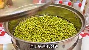 又到了吃绿豆的季节，这个夏天超爱绿豆糯米糕，软糯香甜清凉解暑