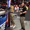 WWE-17年-SD第945期：单打赛夏洛特VS卡梅拉-全场