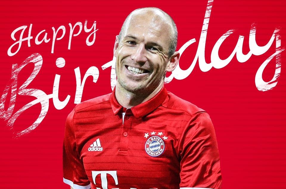 罗本35岁生快!mv致敬老飞侠《再回首》泪眼朦胧