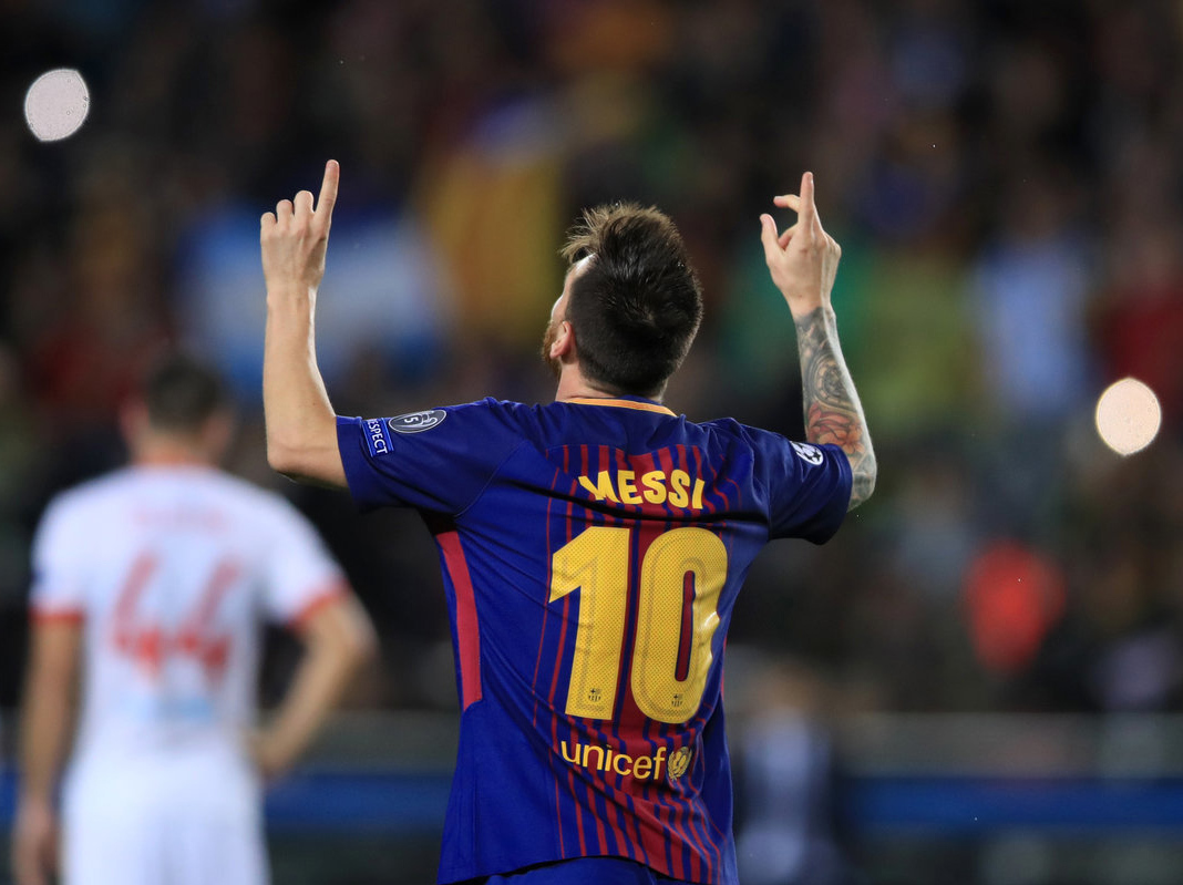 欧冠-1718赛季-小组赛-第3轮-进球60′ 梅西任意球直接破门 完成欧战