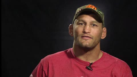 ufc-15年-ufc on fox14倒计时:走近ufc重炮手丹亨德森-专题