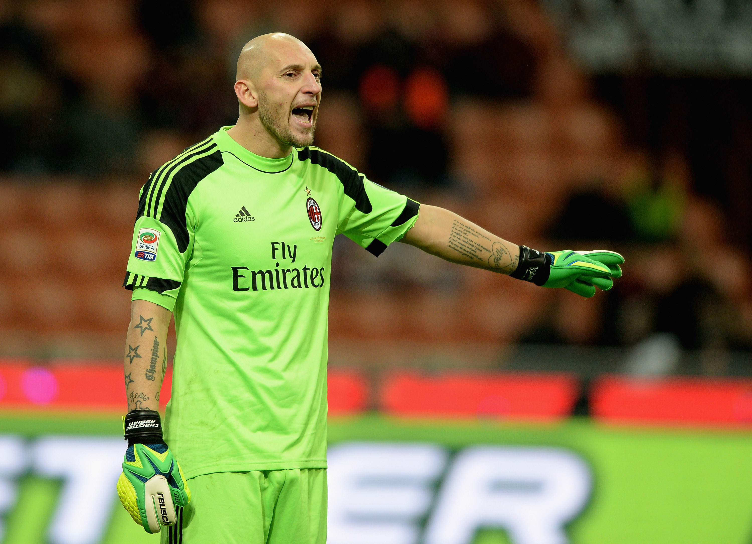 永远的红黑军团守护神!米兰祝阿比亚蒂41岁生日快乐