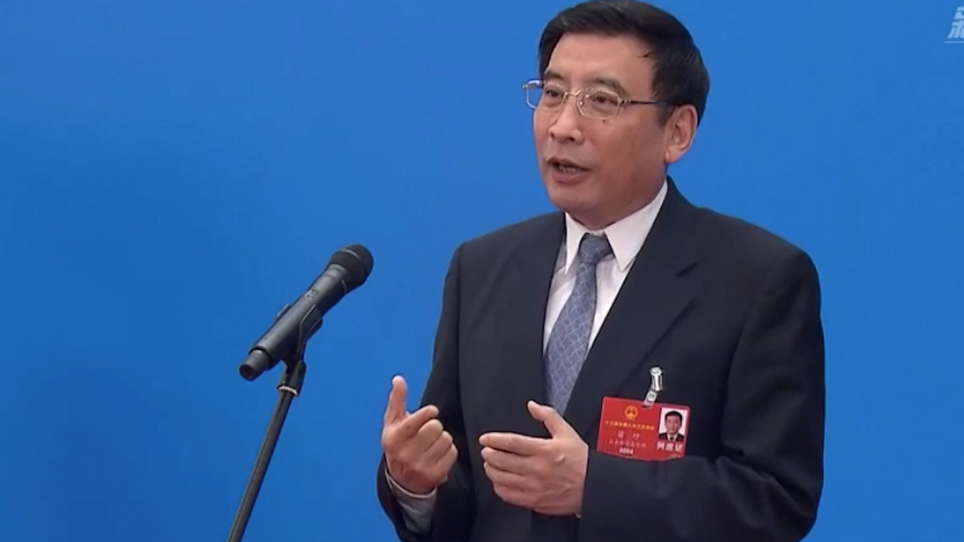 5G远程会诊危重病人