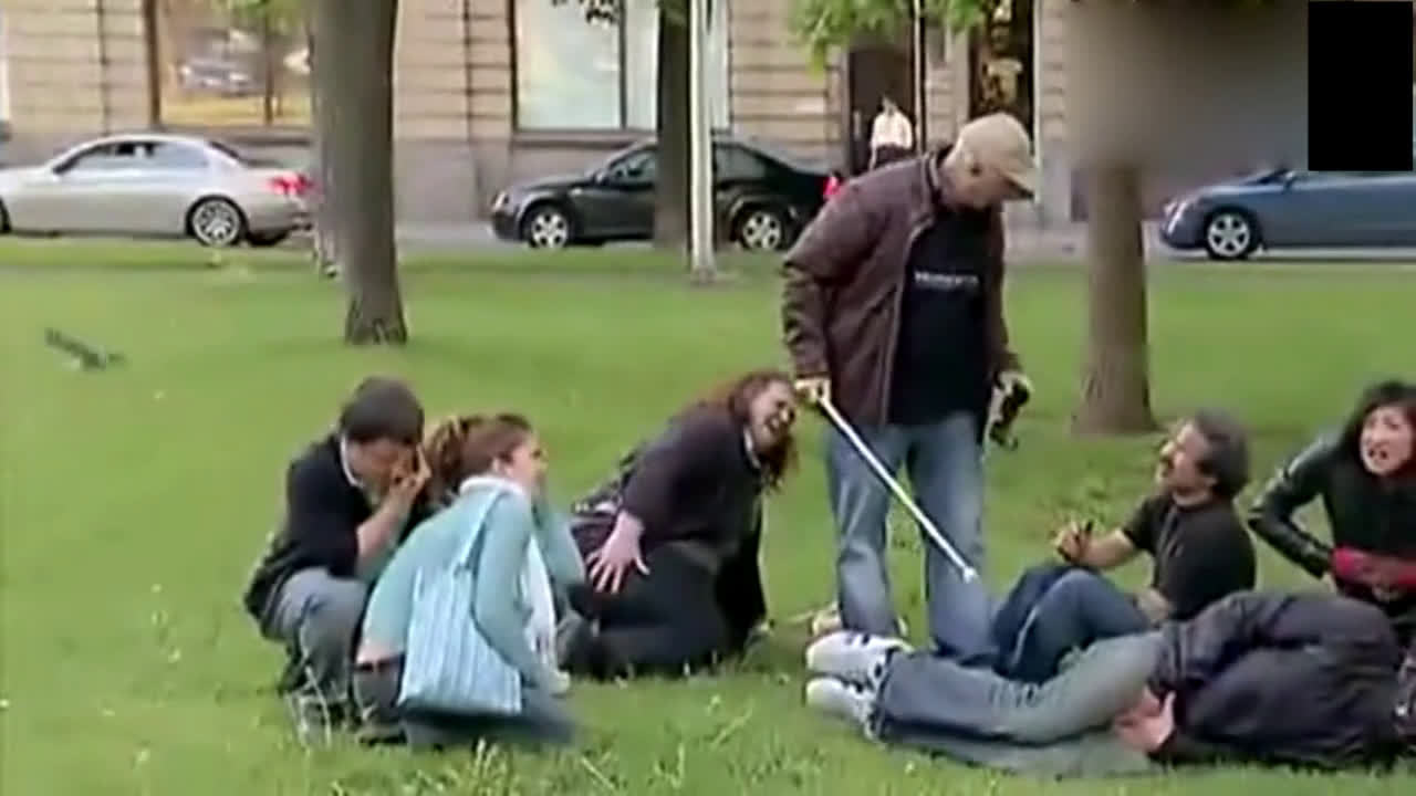 “盲人”问路，各种敲打