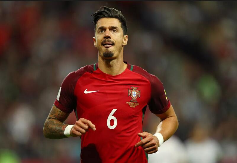 回国家队也被虐! 丰特首发葡萄牙热身赛3球负荷兰