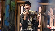 300万美元！美16岁少年《堡垒之夜》夺冠 获电竞最高奖金