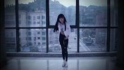 美女舞蹈-清纯邻家女孩性感大跳宅舞，律动青春大秀小蛮腰