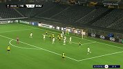 第70分钟伯尔尼年轻人球员比尔吉射门 - 打偏