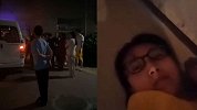 西安一妇女当街偷小孩警民合力擒获 周围群众激动指责