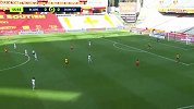 第16分钟第戎球员劳托亚射门 - 打偏
