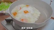 难怪包菜拌荷包蛋这么火，酸酸辣辣的太适合这个夏天了！