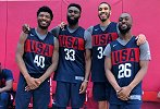 凯尔特人为美国男篮输送人才 绿衫军四员大将训练营合影留念