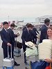 日本队抵达墨西哥后获赠当地的帽子