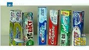 健康-20130514-6种牙膏被曝含漂白剂 专家称把牙刷白很难