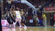 CBA-1617赛季-常规赛-第1轮-韩德君1对1扣杀氏血帽唐正东-花絮