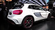 2014底特律车展 现场报道2015奔驰Mercedes GLA45 AMG