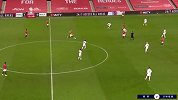 第13分钟曼联球员马塔射门 - 被扑