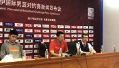 中国篮球-17年-中伊热身赛后发布会 李楠：裁判问题不予评价 男篮今夜打出韧劲-新闻
