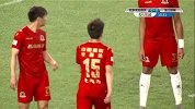 绿城前场快速摆脱 王海涛连拉带拽领到黄牌